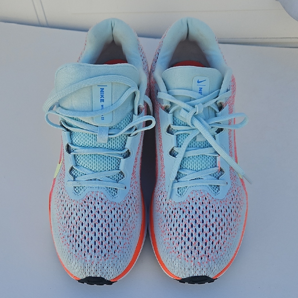 Nike Women's Sky Blue and Coral Athletic Shoes